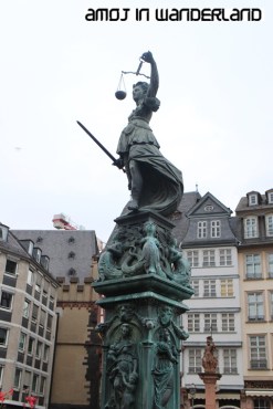 Gerechtigkeitsbrunnen